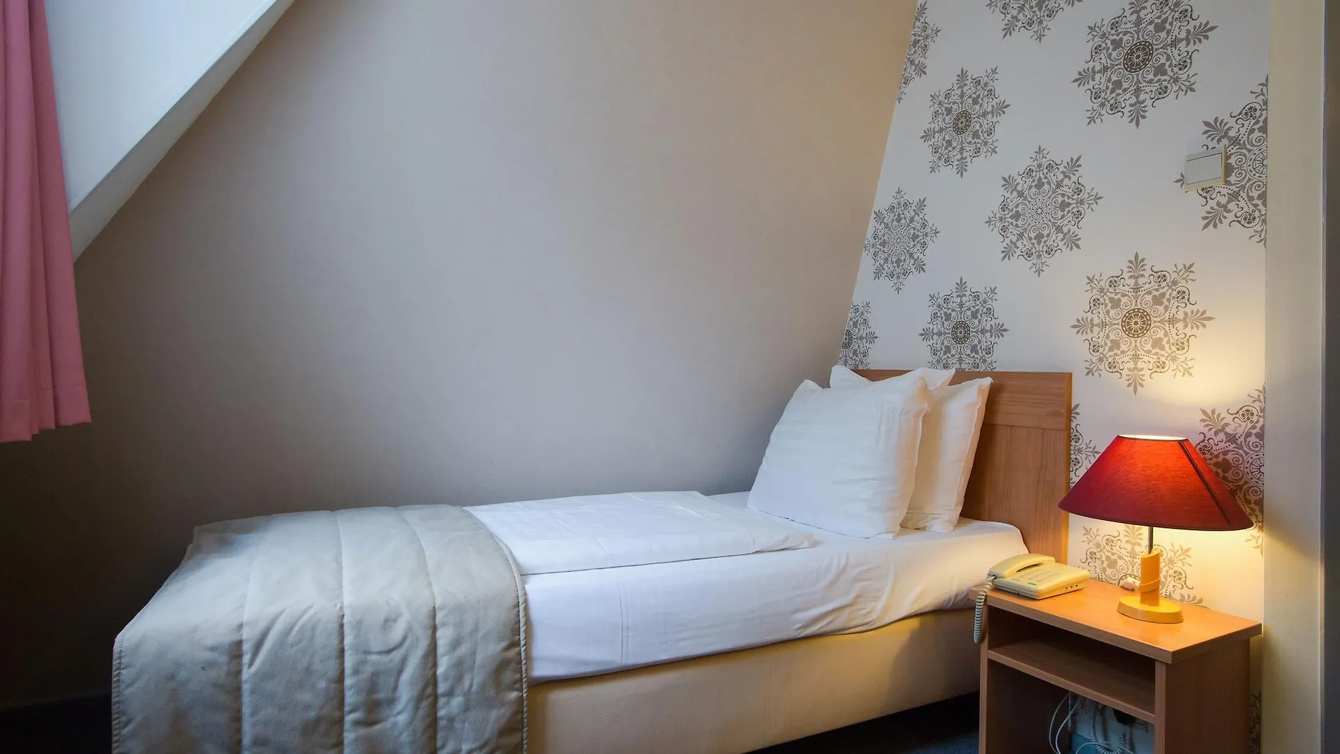 Rho Hotel Amsterdam